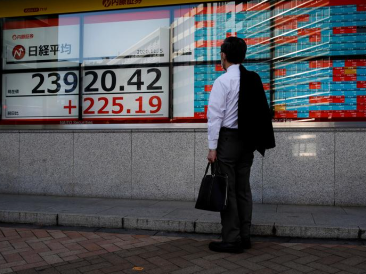 asian-shares-fall-dollar-gains-after-fed-minutes